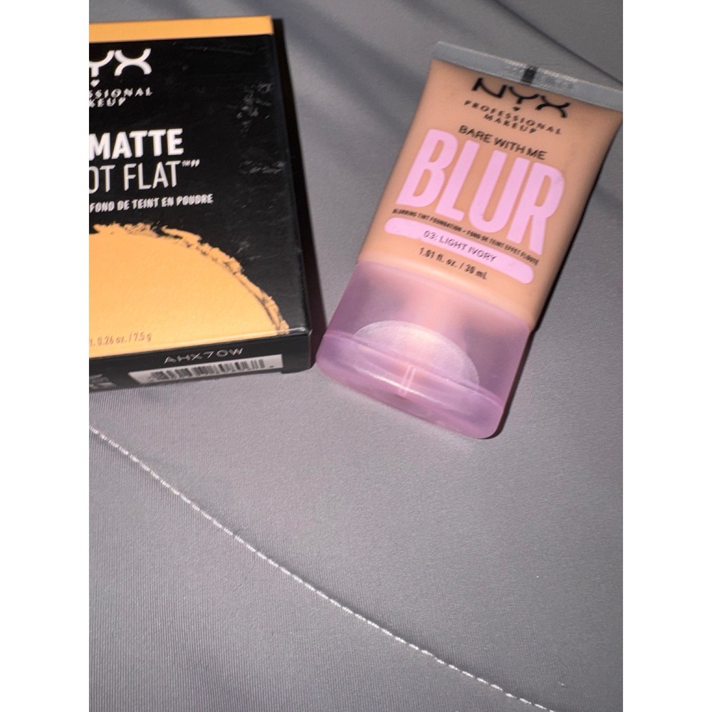 NYX Makeup Bundle Foundation Powder Concealer Fat Oil Lip Drip Light Ivory - Picture 2 of 4